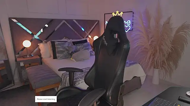 Snapshot of KateOwens chatting on November 2, 2025, 11:26 am KateOwens online show from November 2, 2025, 11:26 am