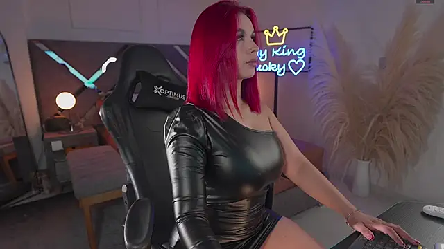 Snapshot of KateOwens chatting on November 24, 2025, 12:16 pm KateOwens online show from November 24, 2025, 12:16 pm