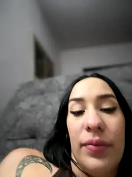   IRIS   online show from January 8, 2026, 6:36 pm