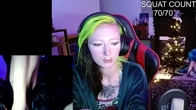 Snapshot of alicewonder09 chatting on December 1, 2025, 7:20 am alicewonder09 online show from December 1, 2025, 7:20 am