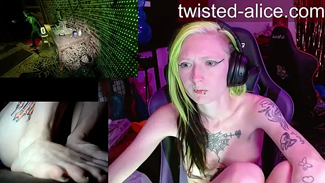 alicewonder09 online show from April 5, 2026, 7:15 am