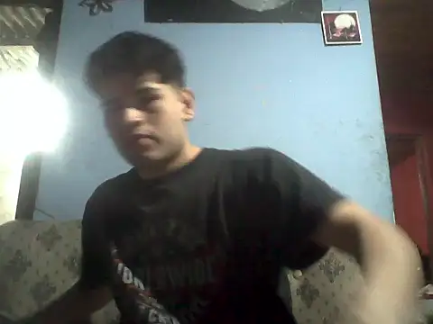 Snapshot of ynose2 chatting on July 31, 2026, 2:05 pm ynose2 online show from July 31, 2026, 2:05 pm