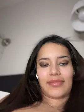 Snapshot of MistressBelleNoire chatting on March 4, 2025, 10:16 pm MistressBelleNoire online show from March 4, 2025, 10:16 pm