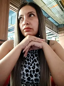 alana 69 online show from June 12, 2026, 11:24 pm