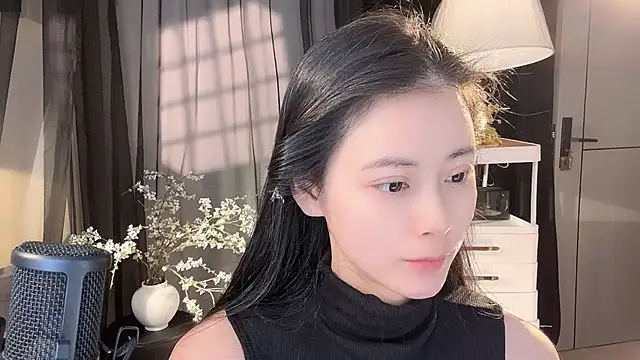 Snapshot of Ocean--Lili chatting on April 30, 2026, 2:13 pm Ocean--Lili online show from April 30, 2026, 2:13 pm
