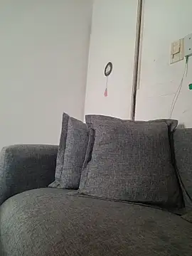 ZaraHoney online show from October 15, 2025, 7:33 pm