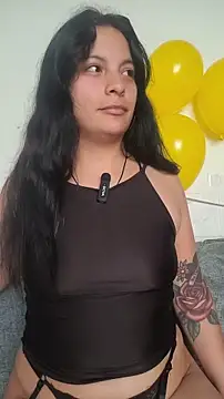 ZaraHoney online show from October 2, 2025, 3:37 pm