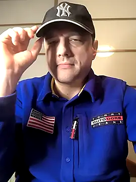 Snapshot of ExclusivePrivate chatting on February 19, 2026, 12:51 am ExclusivePrivate online show from February 19, 2026, 12:51 am