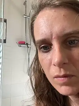 Snapshot of LadyChantale chatting on March 14, 2025, 8:42 am LadyChantale online show from March 14, 2025, 8:42 am