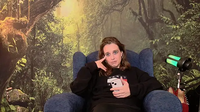 Snapshot of LadyChantale chatting on March 12, 2025, 2:12 pm LadyChantale online show from March 12, 2025, 2:12 pm