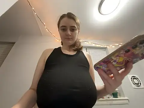 Snowbunnycake 131 online show from July 20, 2026, 7:38 am