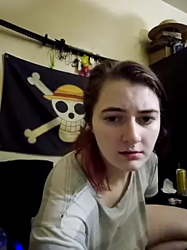 Snapshot of Snowbunnycake_131 chatting on September 24, 2025, 12:40 am Snowbunnycake 131 online show from September 24, 2025, 12:40 am