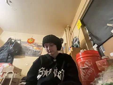 Snowbunnycake 131 online show from April 26, 2026, 4:32 am