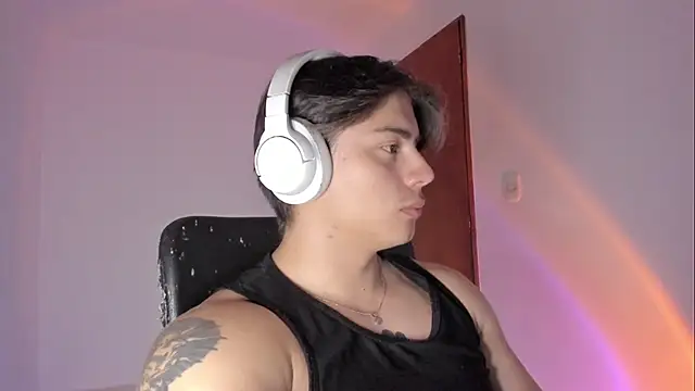 Giordano Russo online show from March 18, 2026, 9:37 pm