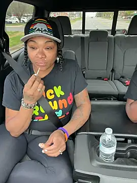 HaloRodeoLover2 online show from April 2, 2026, 5:41 pm