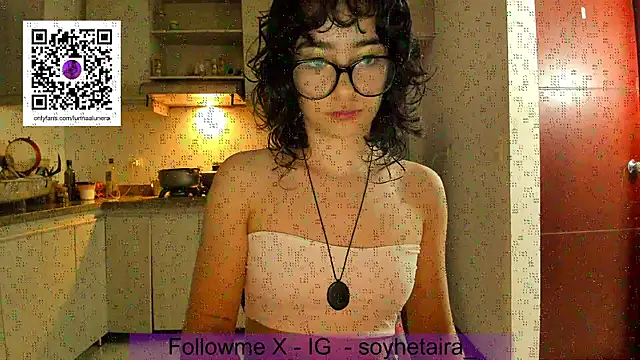  Lunnaa  online show from January 15, 2026, 1:53 am