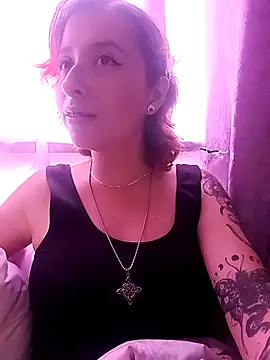 Ginger Sweetty online show from March 31, 2026, 9:28 pm