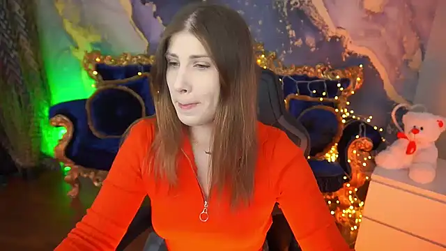 CassandraGood online show from April 11, 2026, 5:04 am