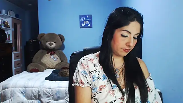 sahtlove1 online show from May 16, 2026, 12:53 am