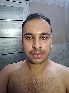 Snapshot of vishnuvinod_india chatting on October 5, 2025, 8:43 pm vishnuvinod india online show from October 5, 2025, 8:43 pm