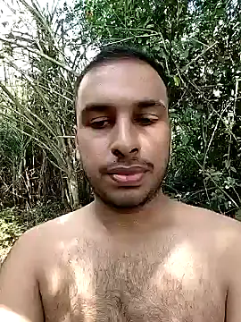 Snapshot of vishnuvinod_india chatting on December 8, 2024, 5:06 am vishnuvinod india online show from December 8, 2024, 5:06 am