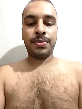 Snapshot of vishnuvinod_india chatting on February 18, 2025, 12:28 pm vishnuvinod india online show from February 18, 2025, 12:28 pm