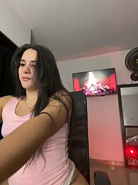 Mavie roses online show from November 15, 2025, 1:53 am