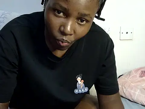 Snapshot of Sweet_ebony20 chatting on September 8, 2025, 7:24 pm Sweet ebony20 online show from September 8, 2025, 7:24 pm