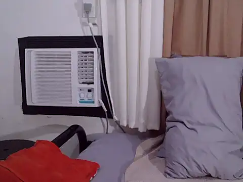 Snapshot of mommylicious chatting on November 1, 2025, 9:52 pm mommylicious online show from November 1, 2025, 9:52 pm