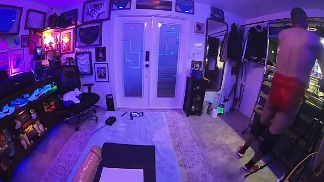 Briefs bud online show from February 9, 2025, 7:26 am