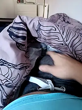 Snapshot of ScalicHat69 chatting on September 28, 2025, 4:14 pm ScalicHat69 online show from September 28, 2025, 4:14 pm