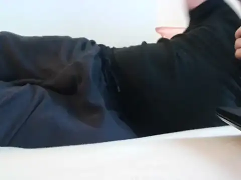 Snapshot of ScalicHat69 chatting on November 17, 2025, 7:34 am ScalicHat69 online show from November 17, 2025, 7:34 am