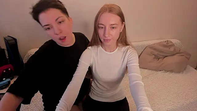 secret dreams   online show from February 22, 2025, 11:24 am