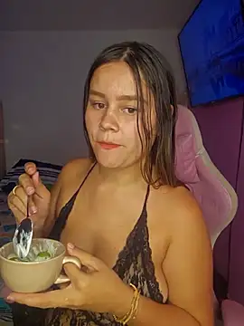 sweet lucia online show from February 8, 2026, 12:41 am