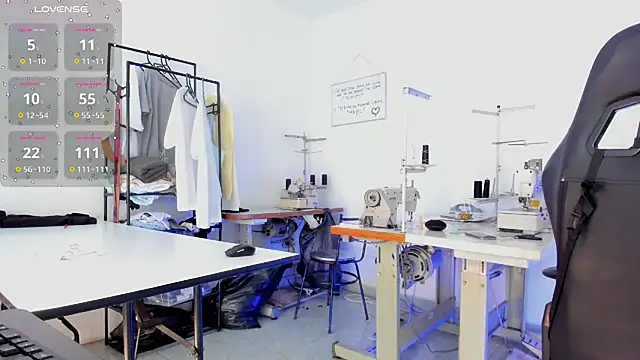 rikaking  online show from October 5, 2025, 7:26 pm