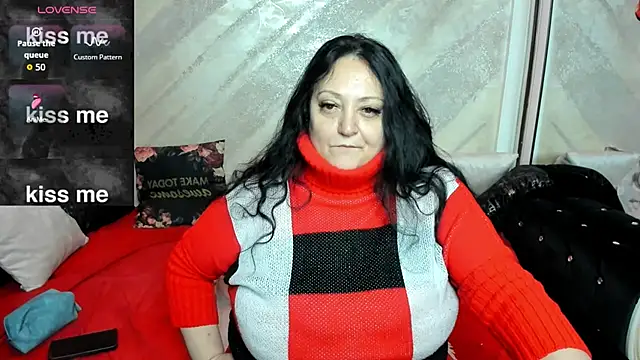 lady lauren online show from December 15, 2025, 4:51 am