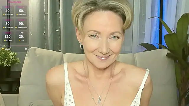 AkexandraFix online show from December 1, 2025, 1:12 pm