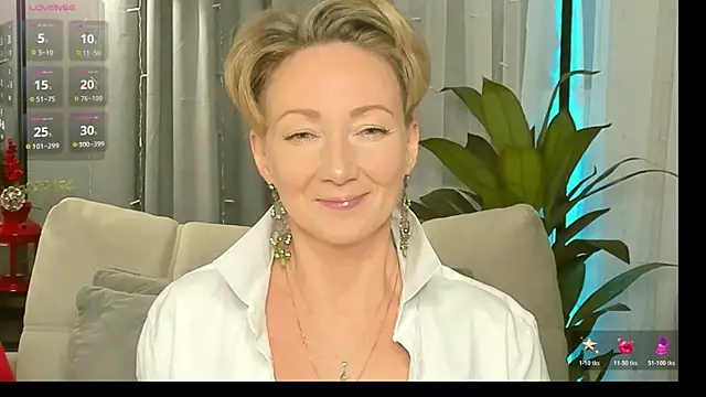 AkexandraFix online show from December 22, 2025, 1:00 pm