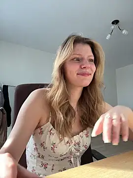 MaryHiggins online show from March 10, 2026, 12:31 pm