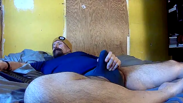 Snapshot of madmaxmiami chatting on September 8, 2025, 7:24 pm madmaxmiami online show from September 8, 2025, 7:24 pm