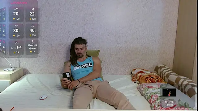 Aestheticguy101 online show from September 26, 2025, 11:39 am