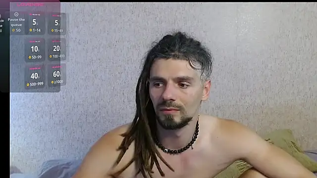 Aestheticguy101 online show from September 11, 2025, 11:54 am