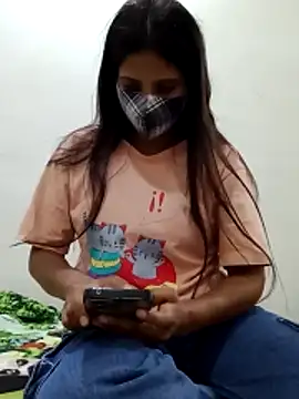 Snapshot of Ipsita-bold chatting on May 5, 2026, 10:51 am Ipsita-bold online show from May 5, 2026, 10:51 am