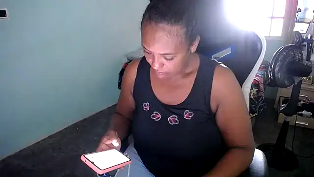 Snapshot of marysol83 chatting on November 30, 2025, 7:47 pm marysol83 online show from November 30, 2025, 7:47 pm