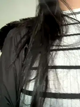 WHAAATTTTTTTTTT online show from December 18, 2025, 2:21 pm