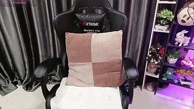 Yuki-yio online show from March 26, 2026, 1:15 am