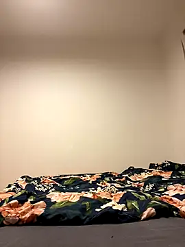 Snapshot of Slimteenboy chatting on September 14, 2025, 8:31 pm Slimteenboy online show from September 14, 2025, 8:31 pm