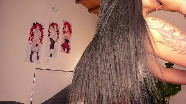 annita lopez online show from October 26, 2025, 11:05 pm