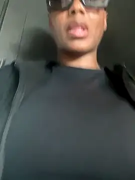 HoneyDripHer online show from September 17, 2025, 5:59 pm