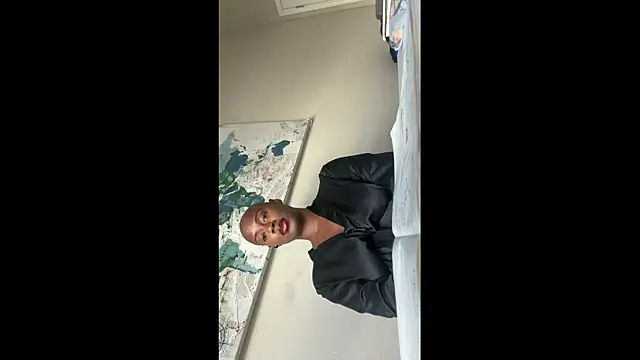 HoneyDripHer online show from November 22, 2025, 7:35 pm